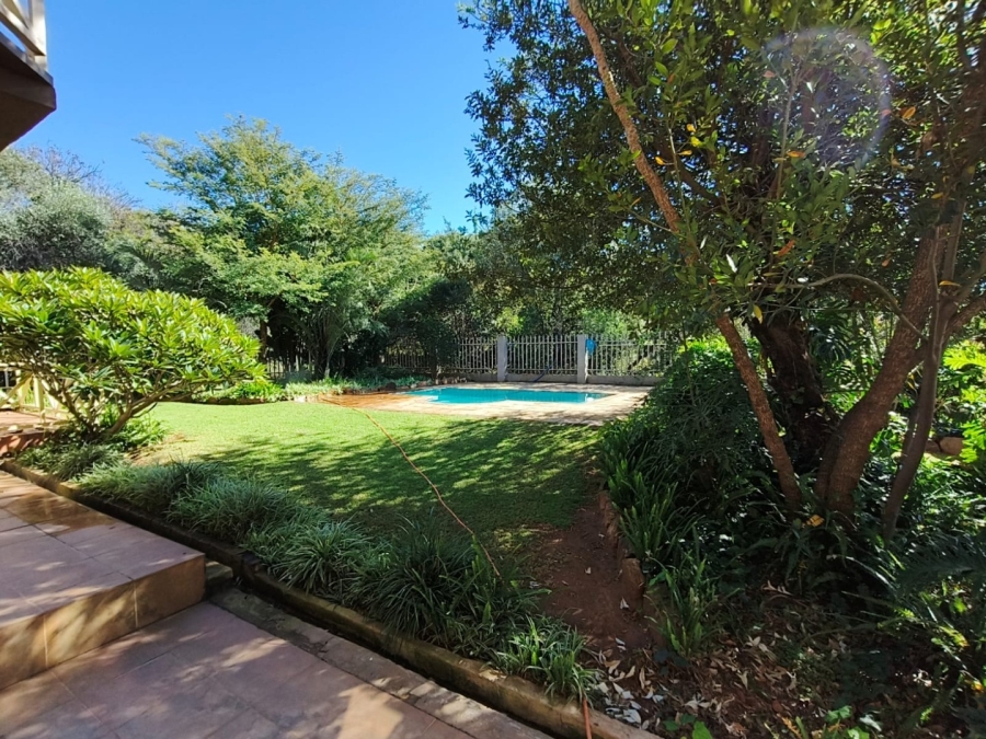 5 Bedroom Property for Sale in Mooinooi North West